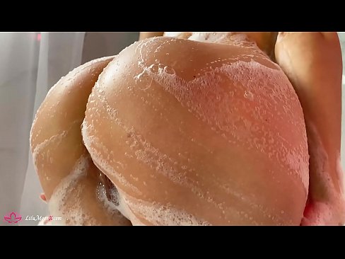 ❤️ Bà thủ dâm âm hộ với máy rung đến cực khoái mãnh liệt trong vòi hoa sen ❤️❌  Beautiful porn  ở% vi.courseclass.ru%